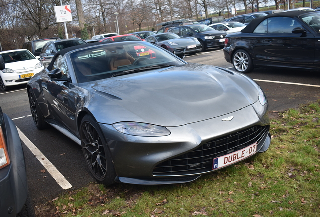 Aston Martin V8 Vantage Roadster 2020