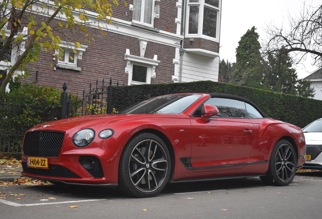 Bentley Continental GTC V8 2020