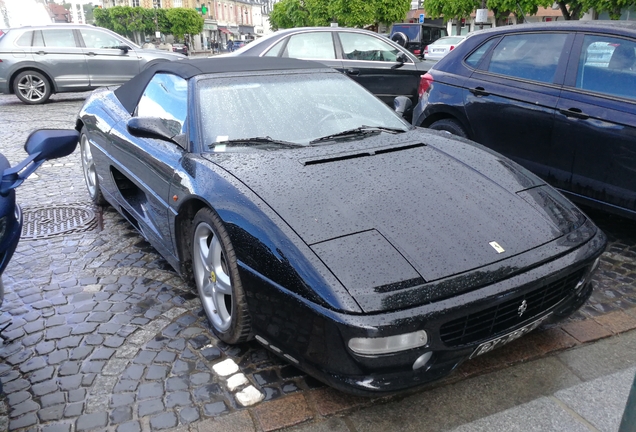 Ferrari F355 Spider