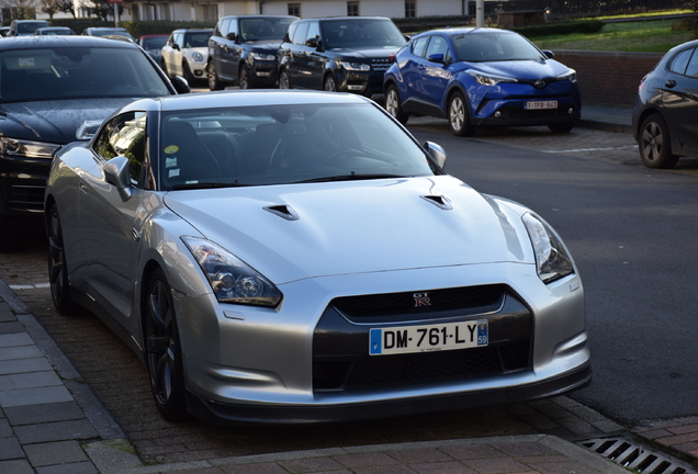 Nissan GT-R