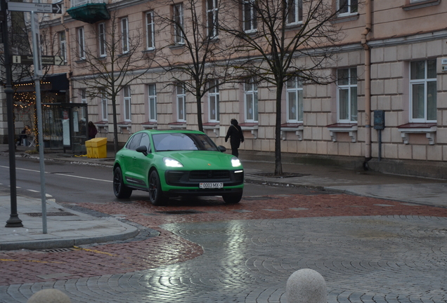 Porsche 95B Macan GTS MkIII