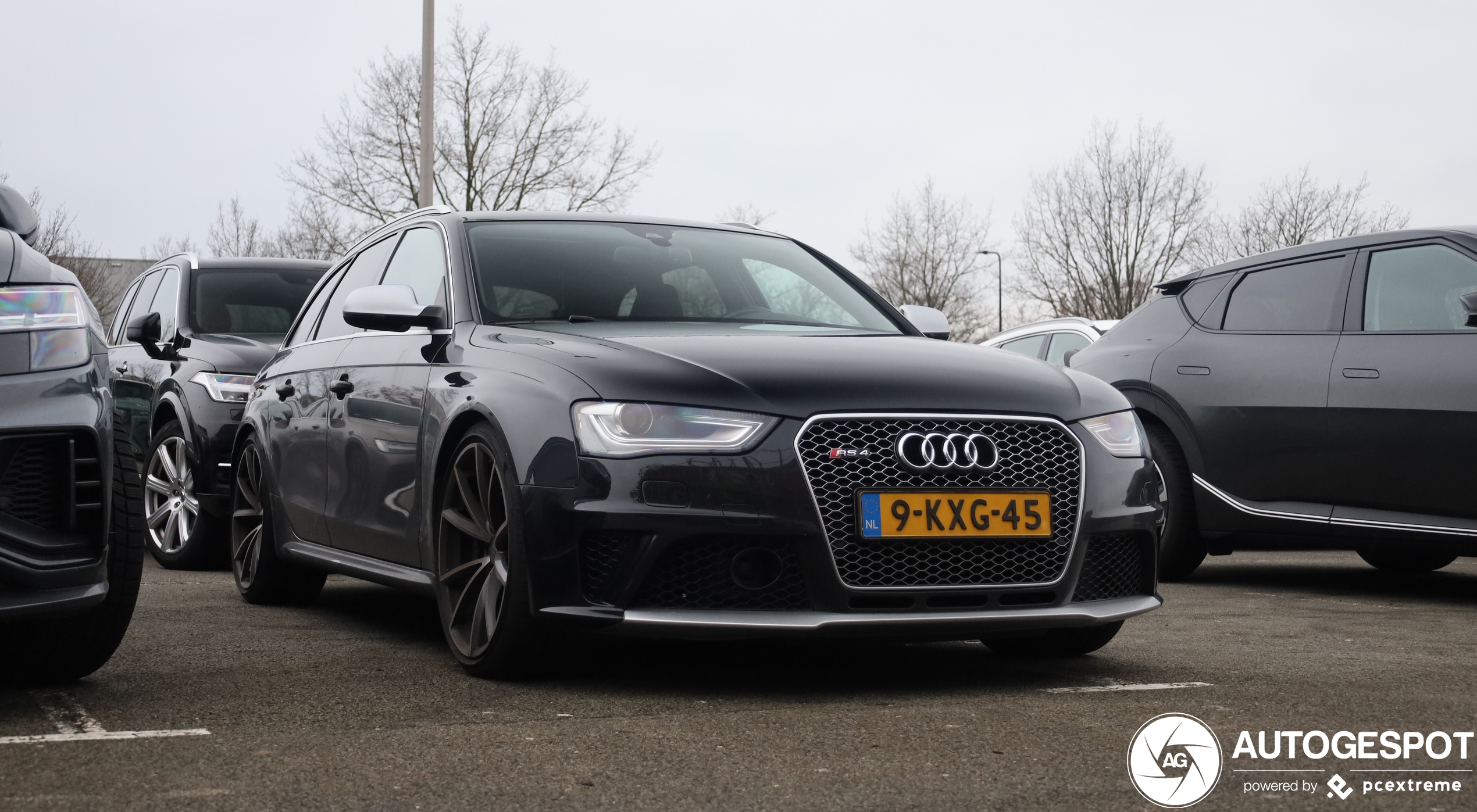 Audi RS4 Avant B8