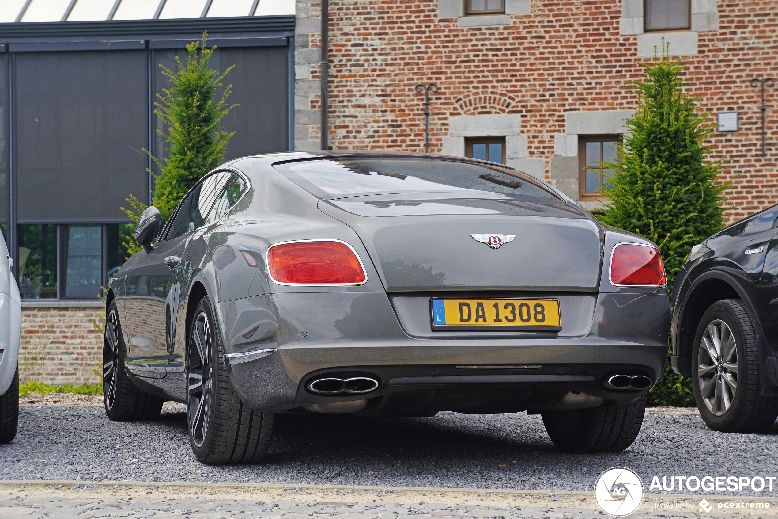 Bentley Continental GT V8