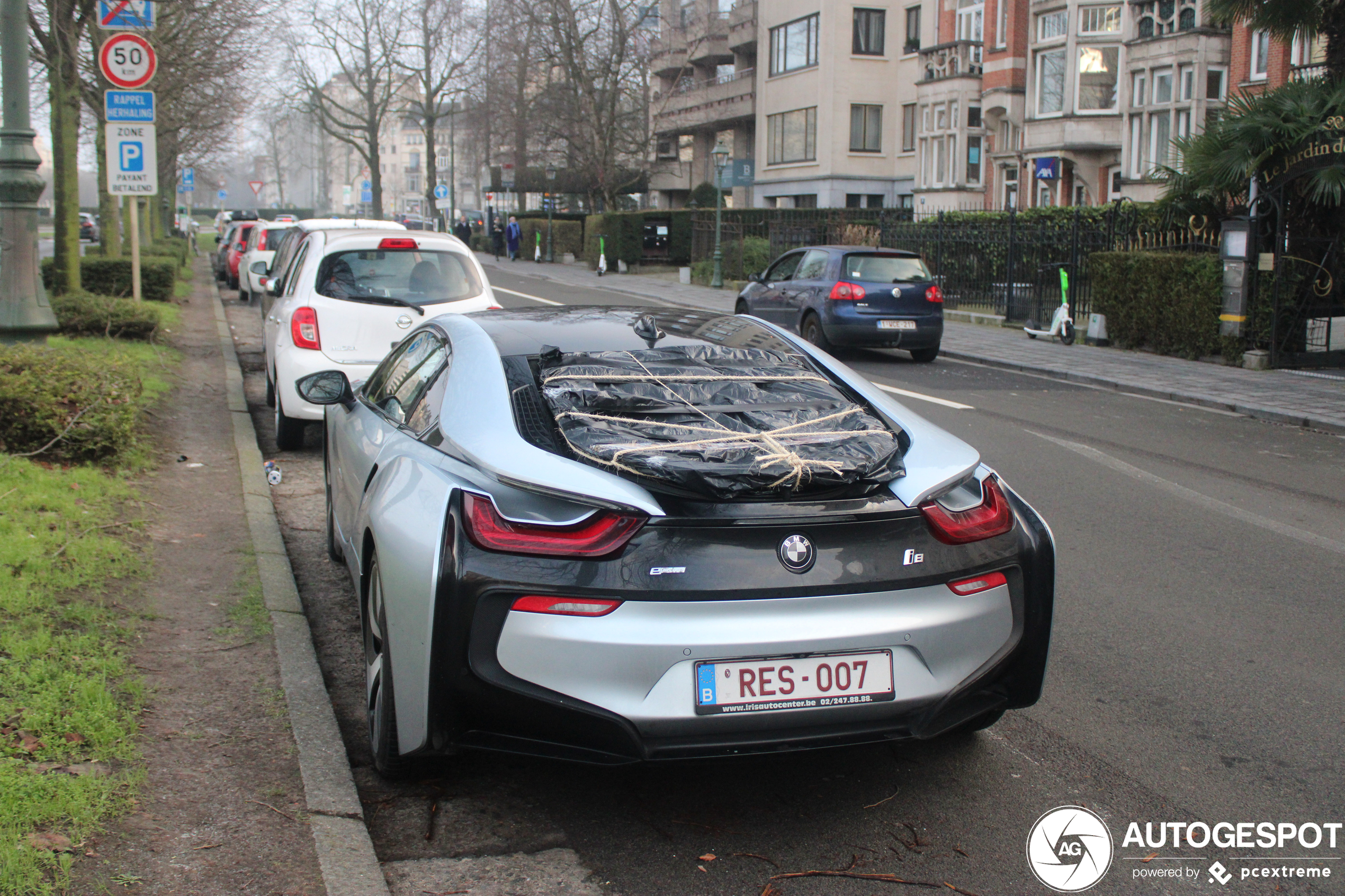 BMW i8