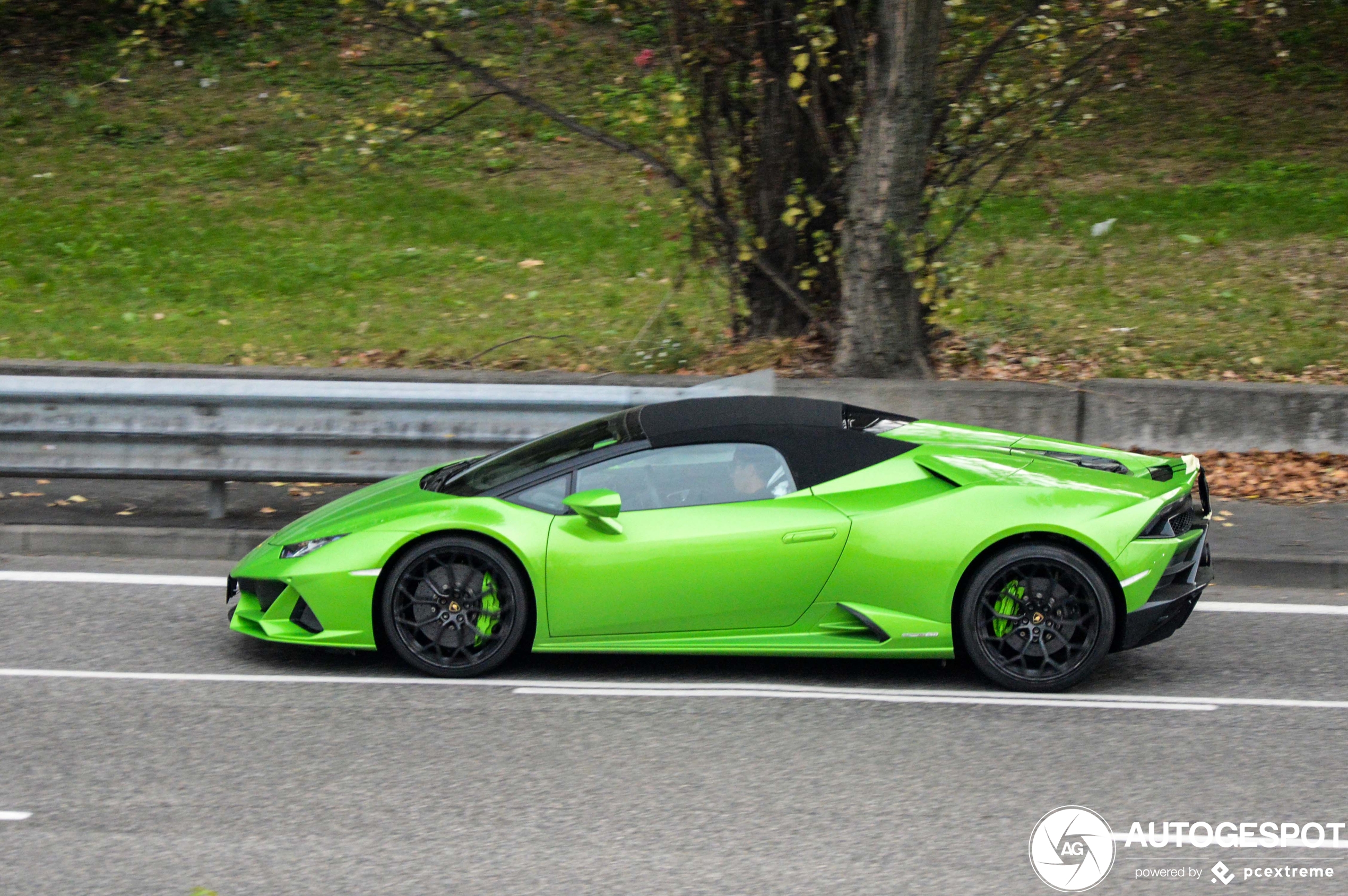 Lamborghini Huracán LP640-4 EVO Spyder