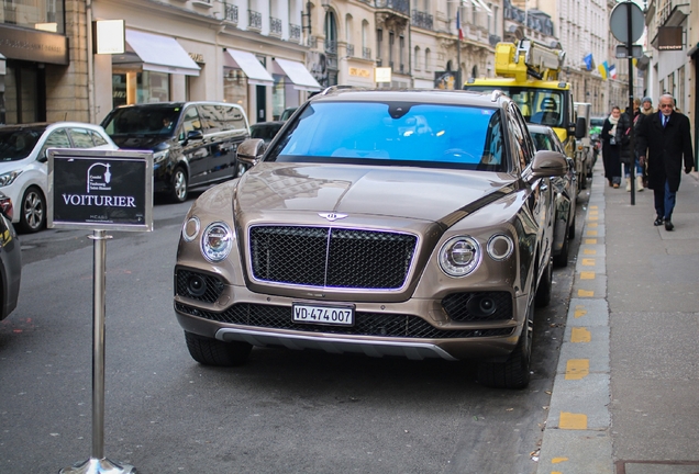 Bentley Bentayga V8