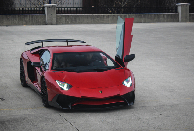 Lamborghini Aventador LP750-4 SuperVeloce