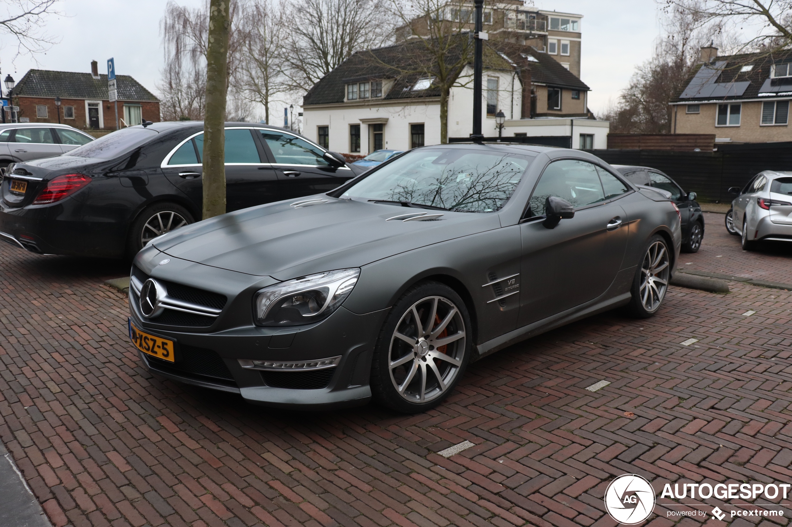 Mercedes-Benz SL 63 AMG R231