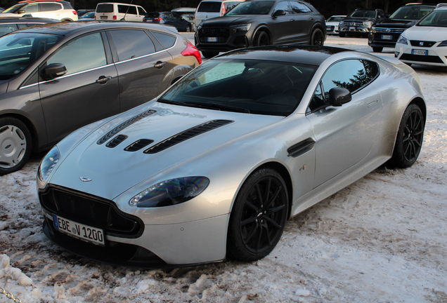 Aston Martin V12 Vantage S