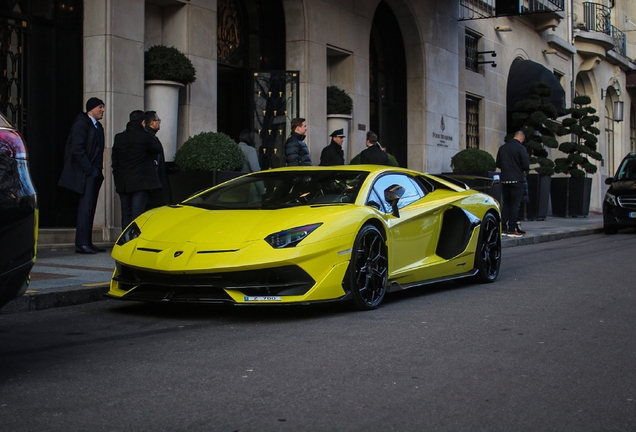 Lamborghini Aventador LP770-4 SVJ