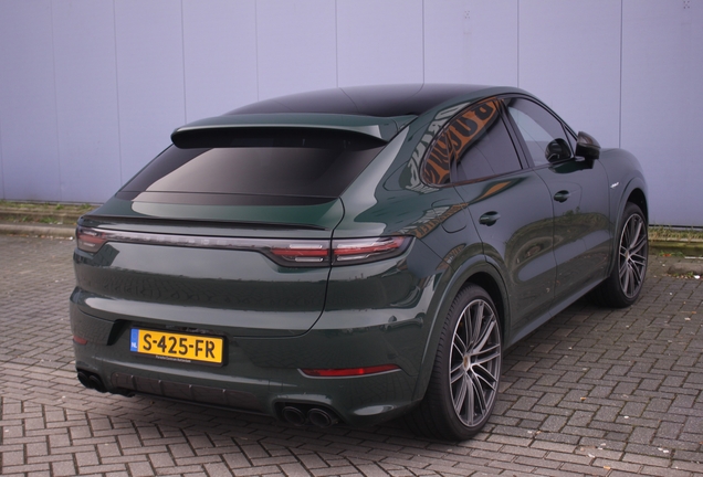 Porsche Cayenne Coupé Turbo S E-Hybrid