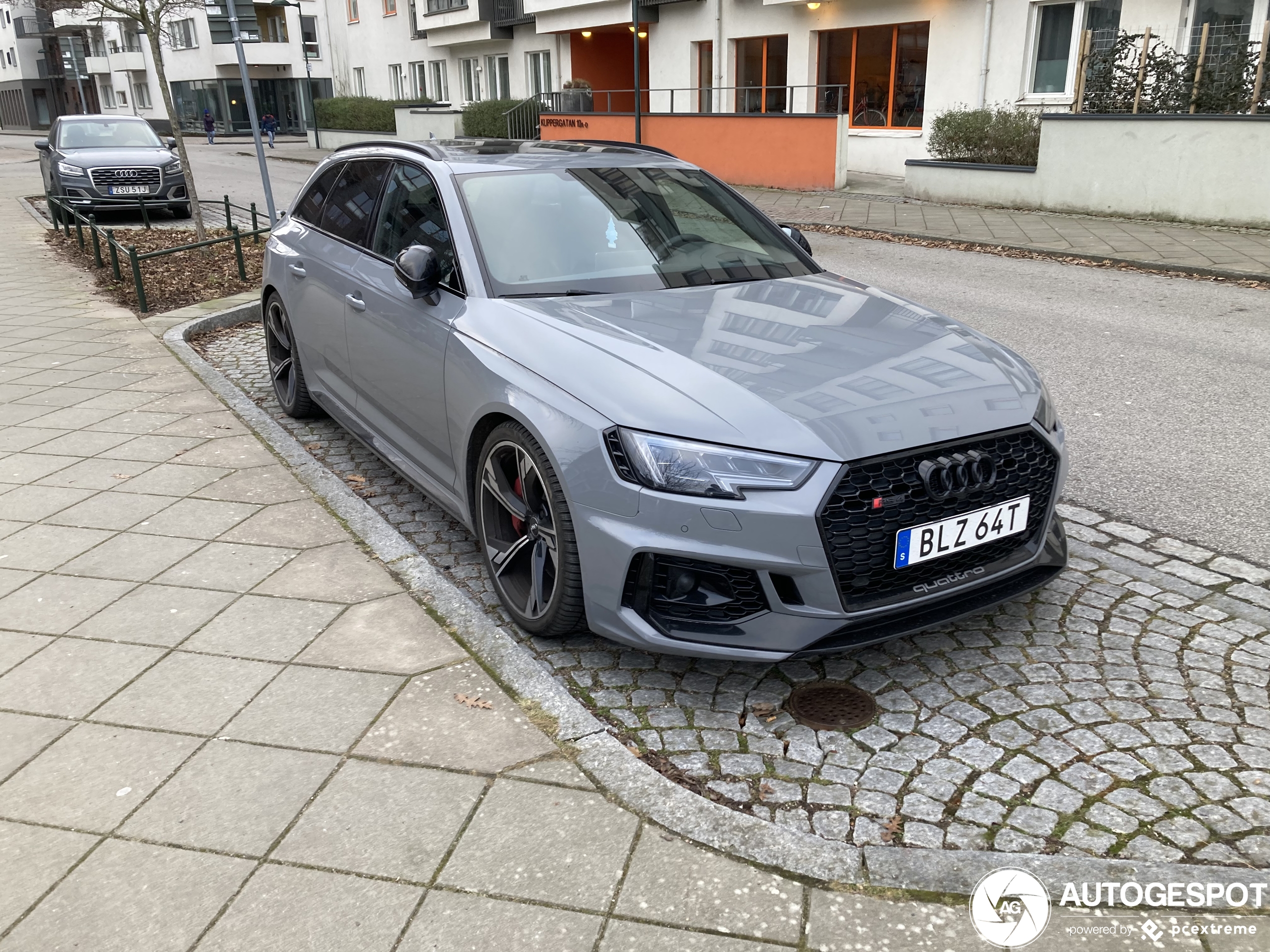 Audi RS4 Avant B9