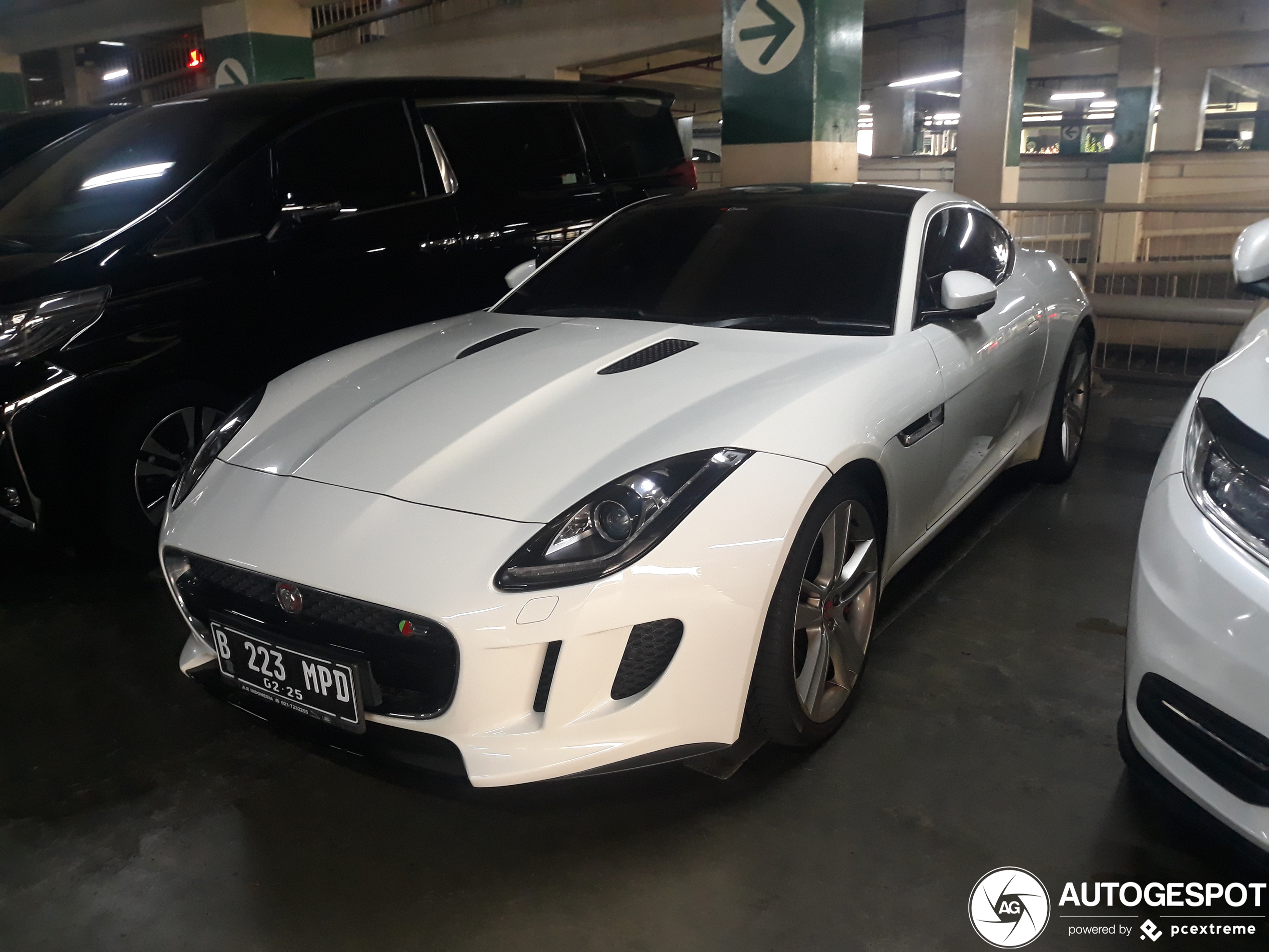 Jaguar F-TYPE S Coupé