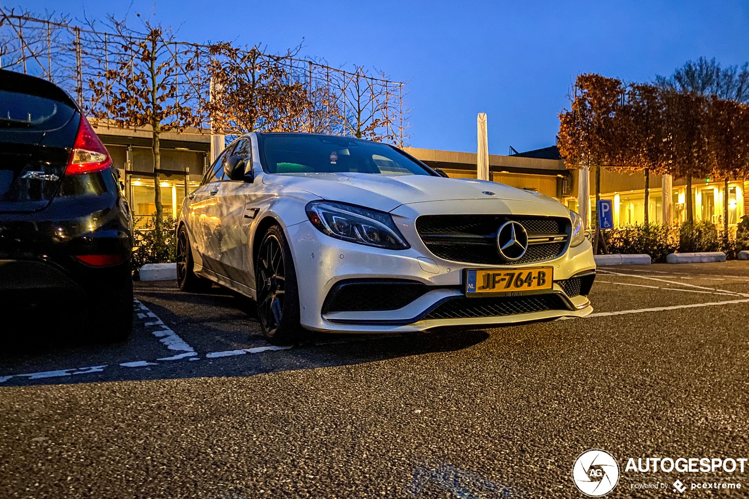 Mercedes-AMG C 63 W205