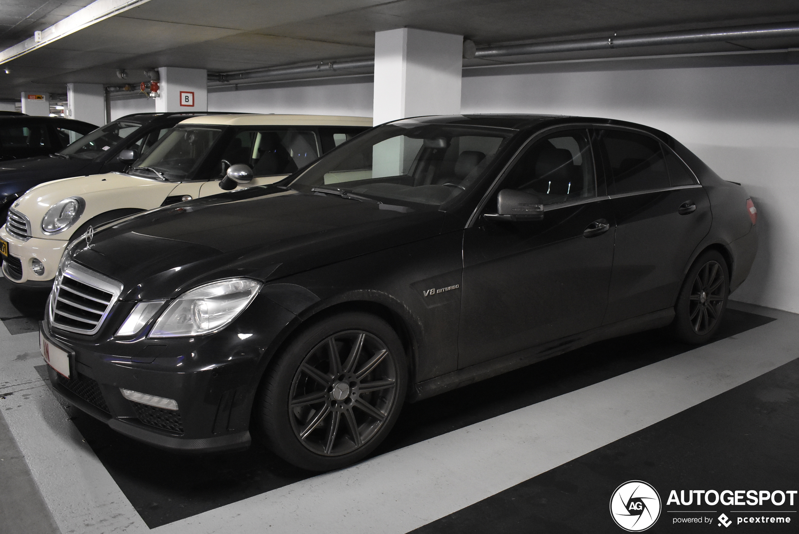 Mercedes-Benz E 63 AMG W212 V8 Biturbo