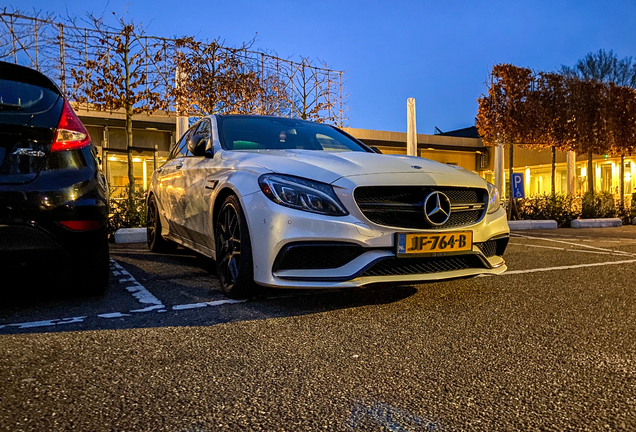 Mercedes-AMG C 63 W205