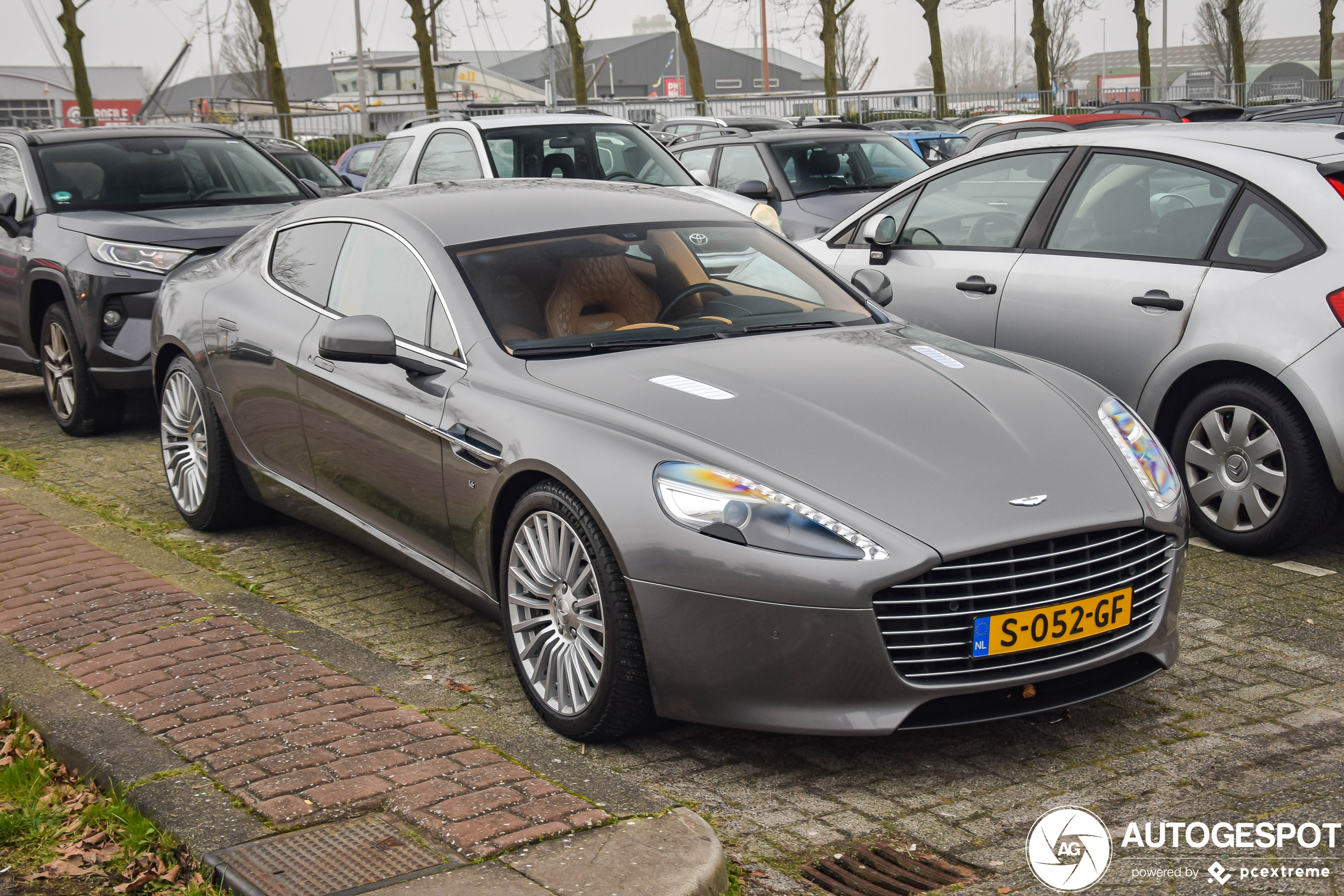 Aston Martin Rapide S