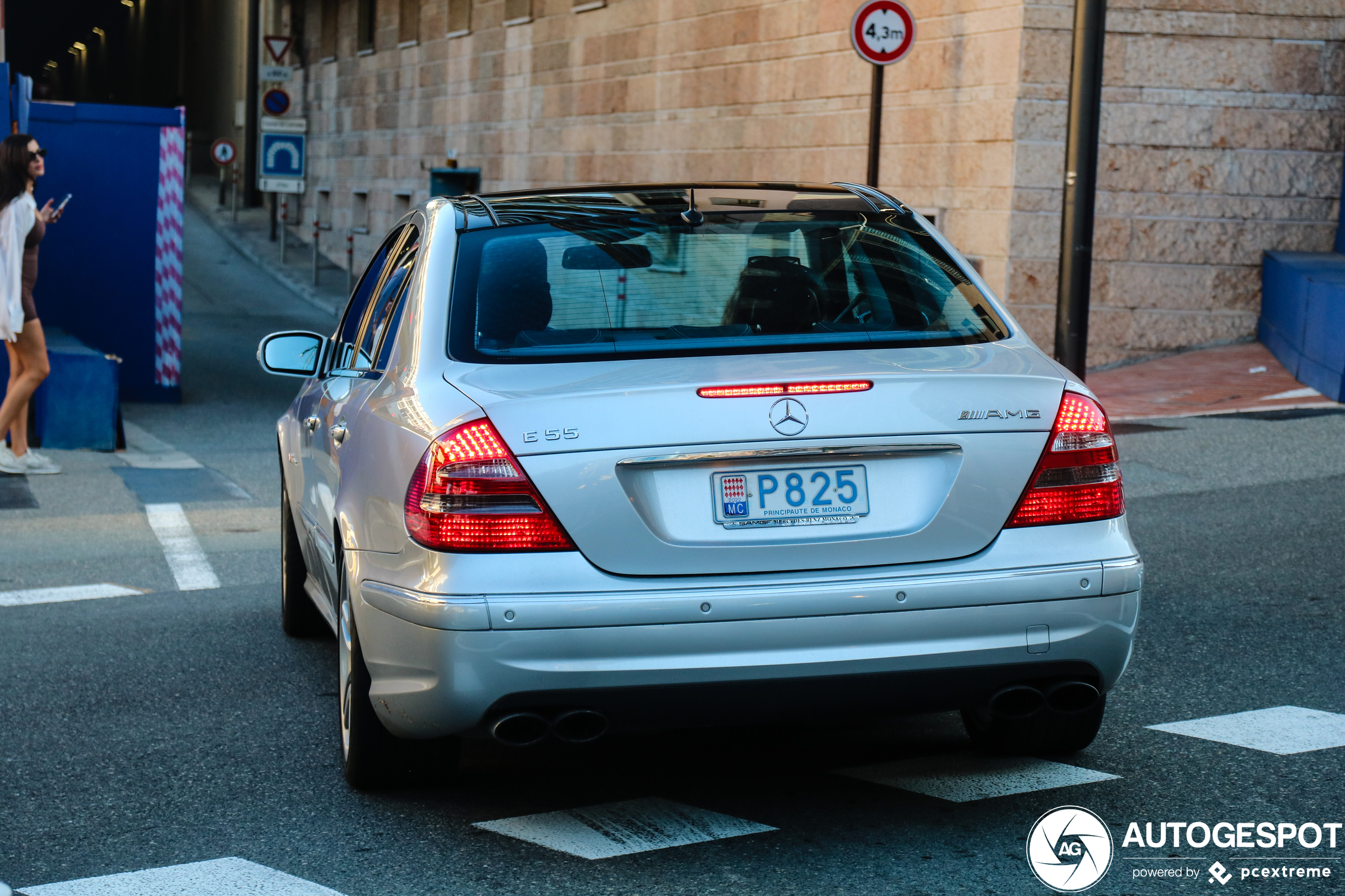 Mercedes-Benz E 55 AMG