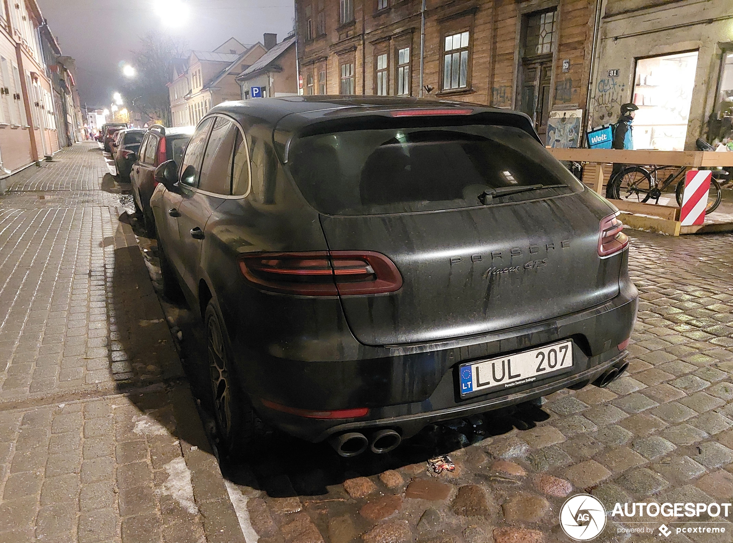 Porsche 95B Macan GTS