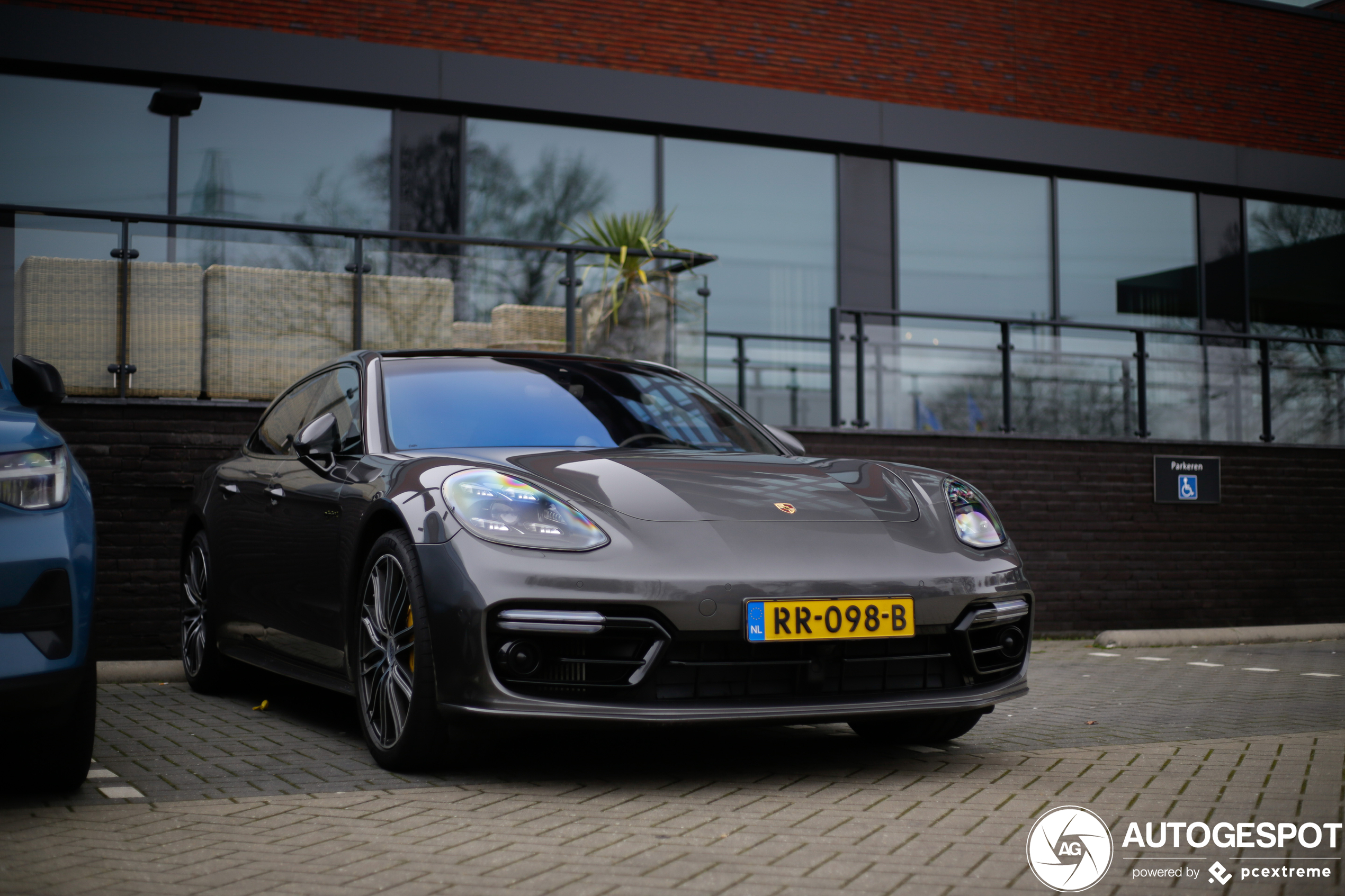 Porsche 971 Panamera Turbo S E-Hybrid Sport Turismo