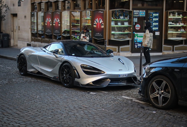 McLaren 765LT