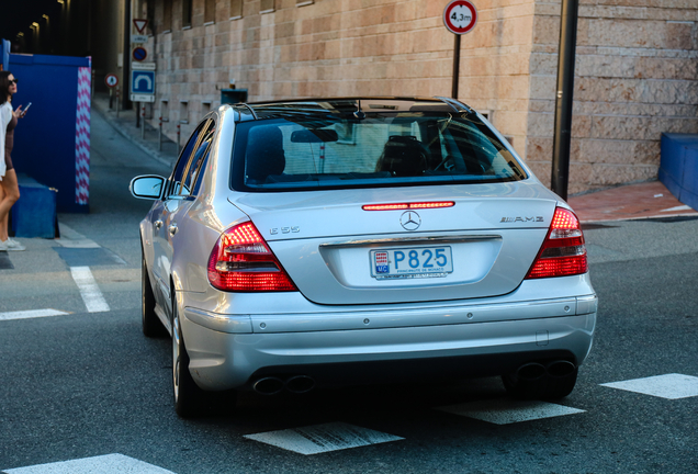 Mercedes-Benz E 55 AMG