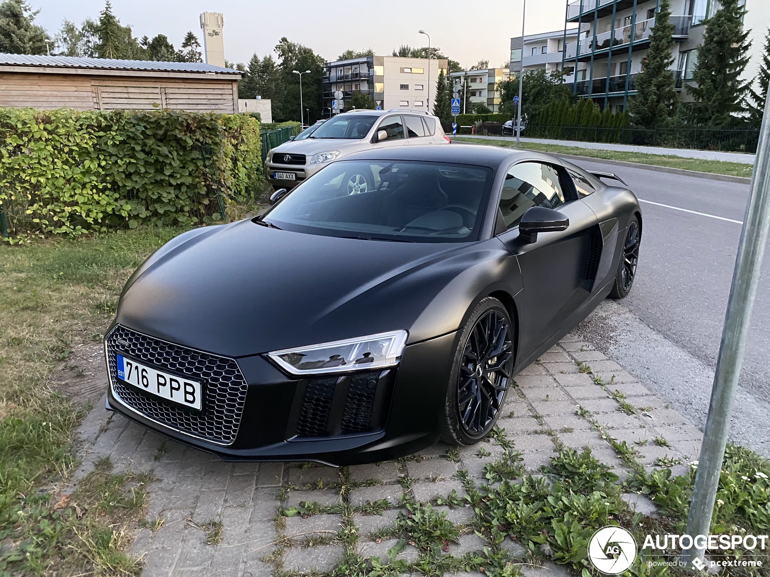 Audi R8 V10 Plus 2015