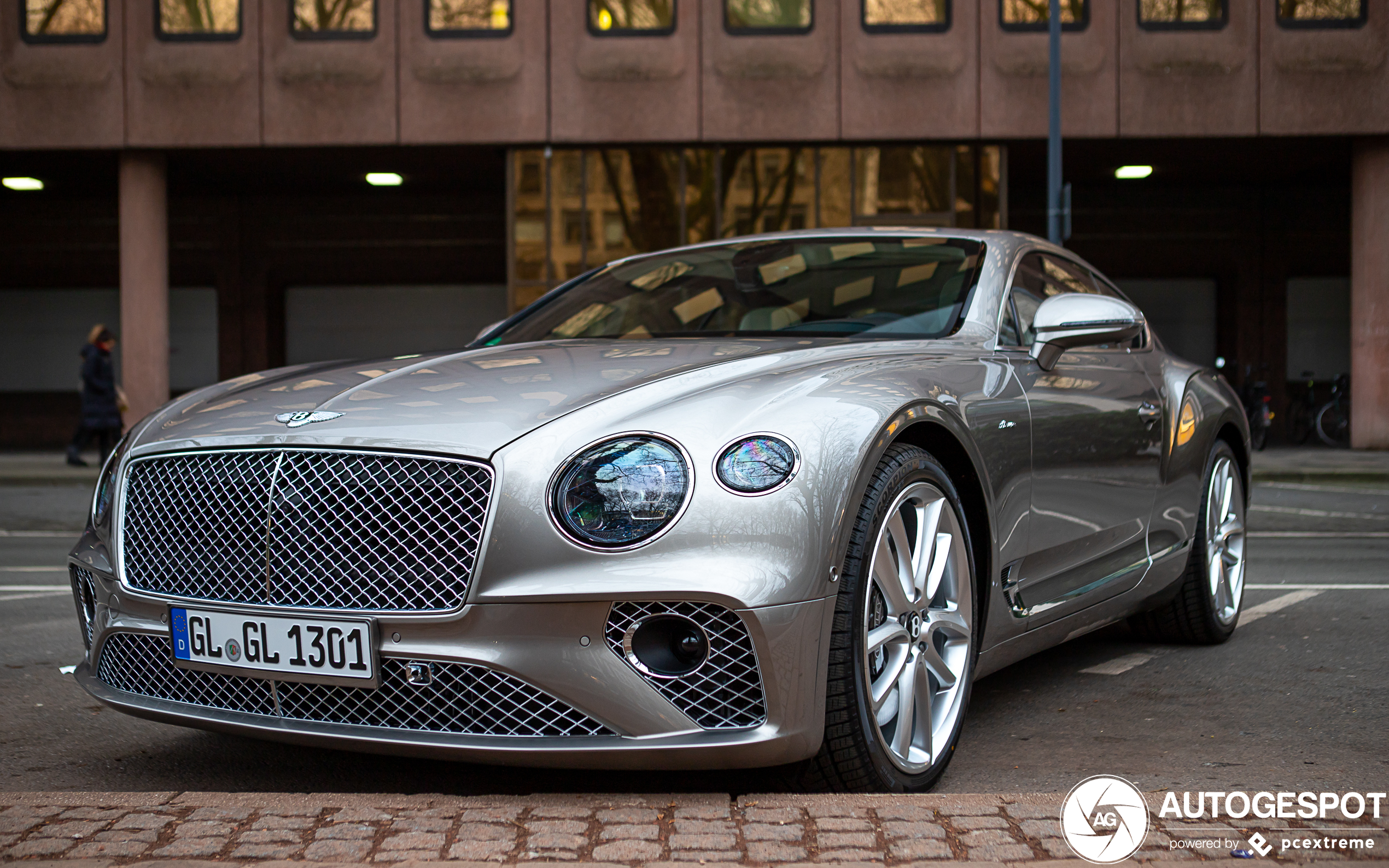 Bentley Continental GT V8 Azure