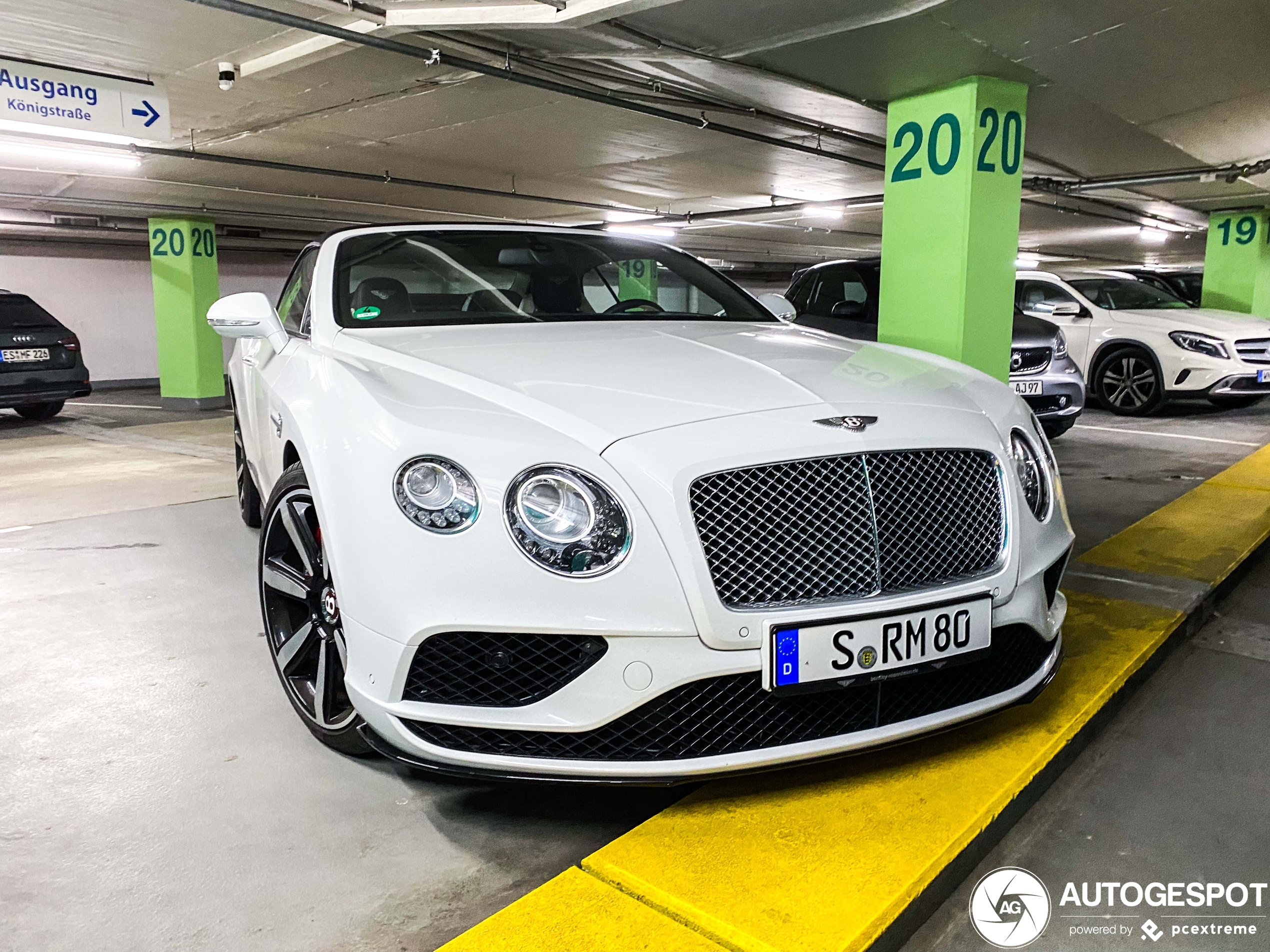 Bentley Continental GTC V8 2016