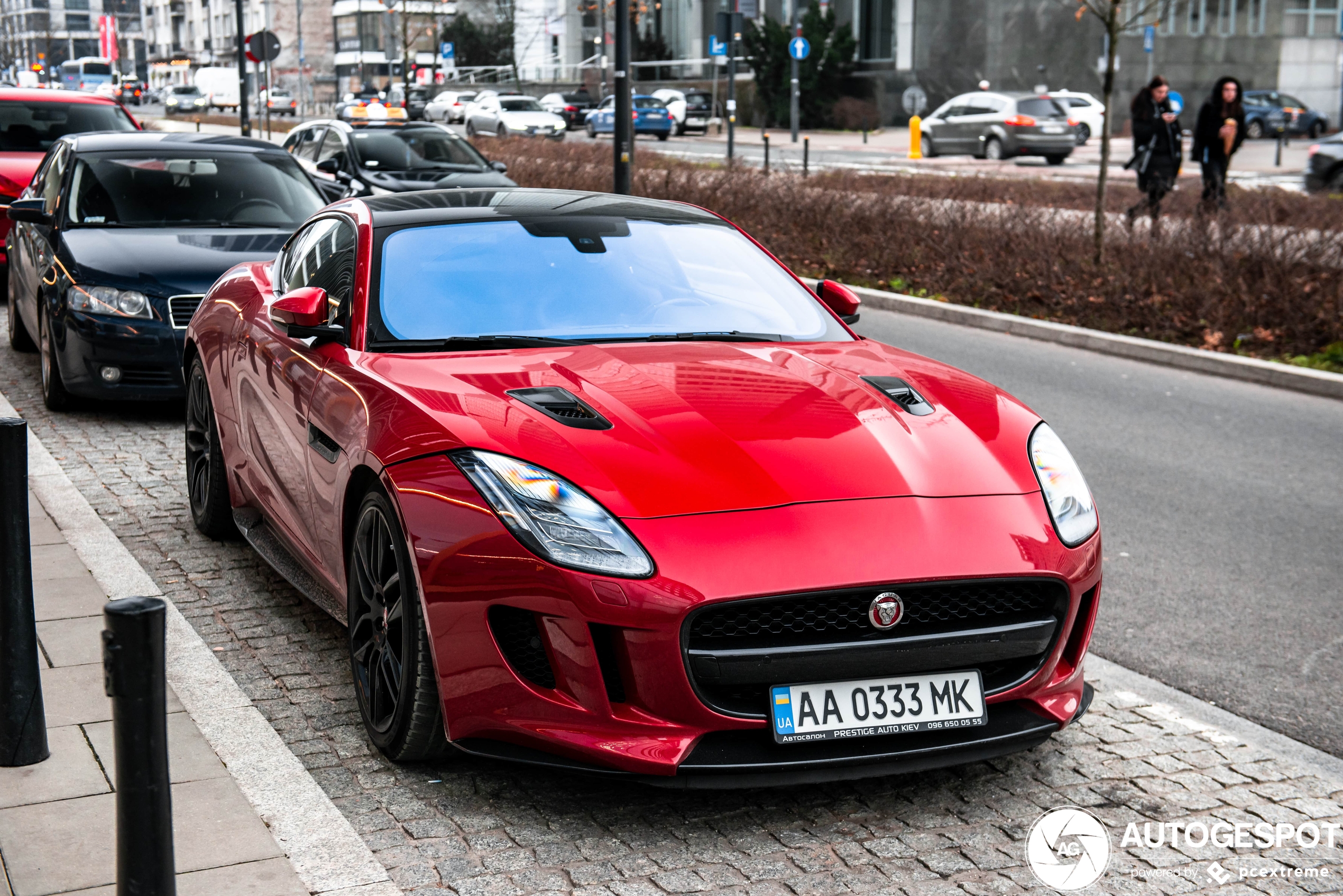 Jaguar F-TYPE R Coupé 2017