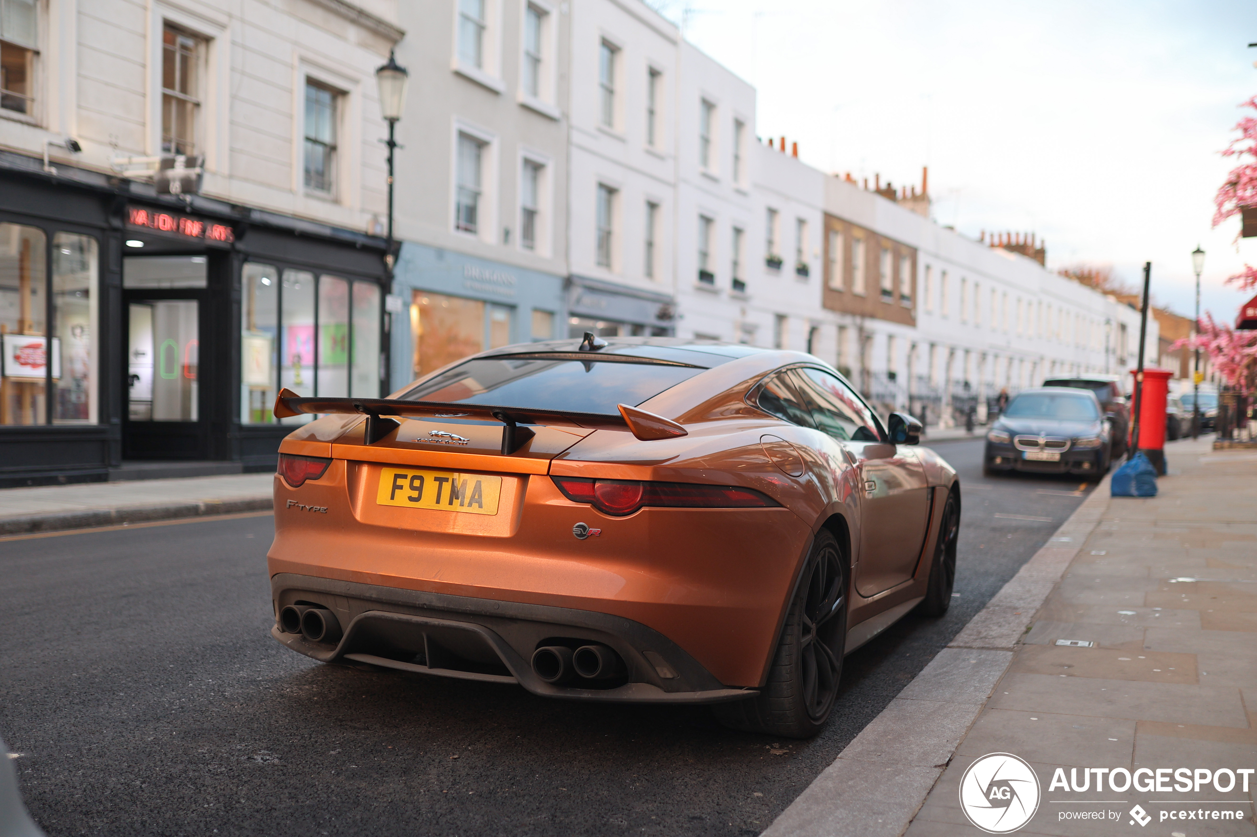 Jaguar F-TYPE SVR Coupé 2017