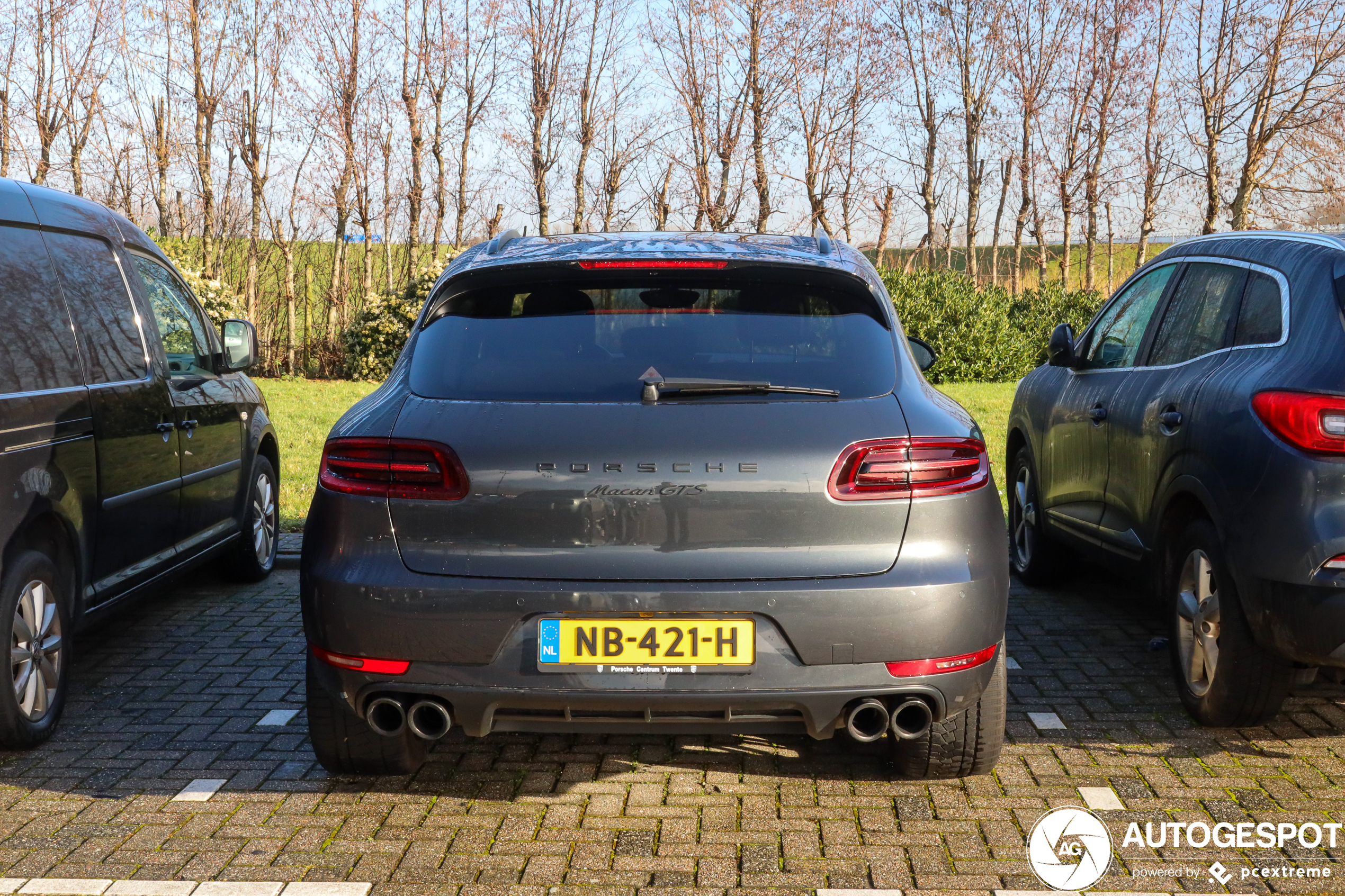 Porsche 95B Macan GTS