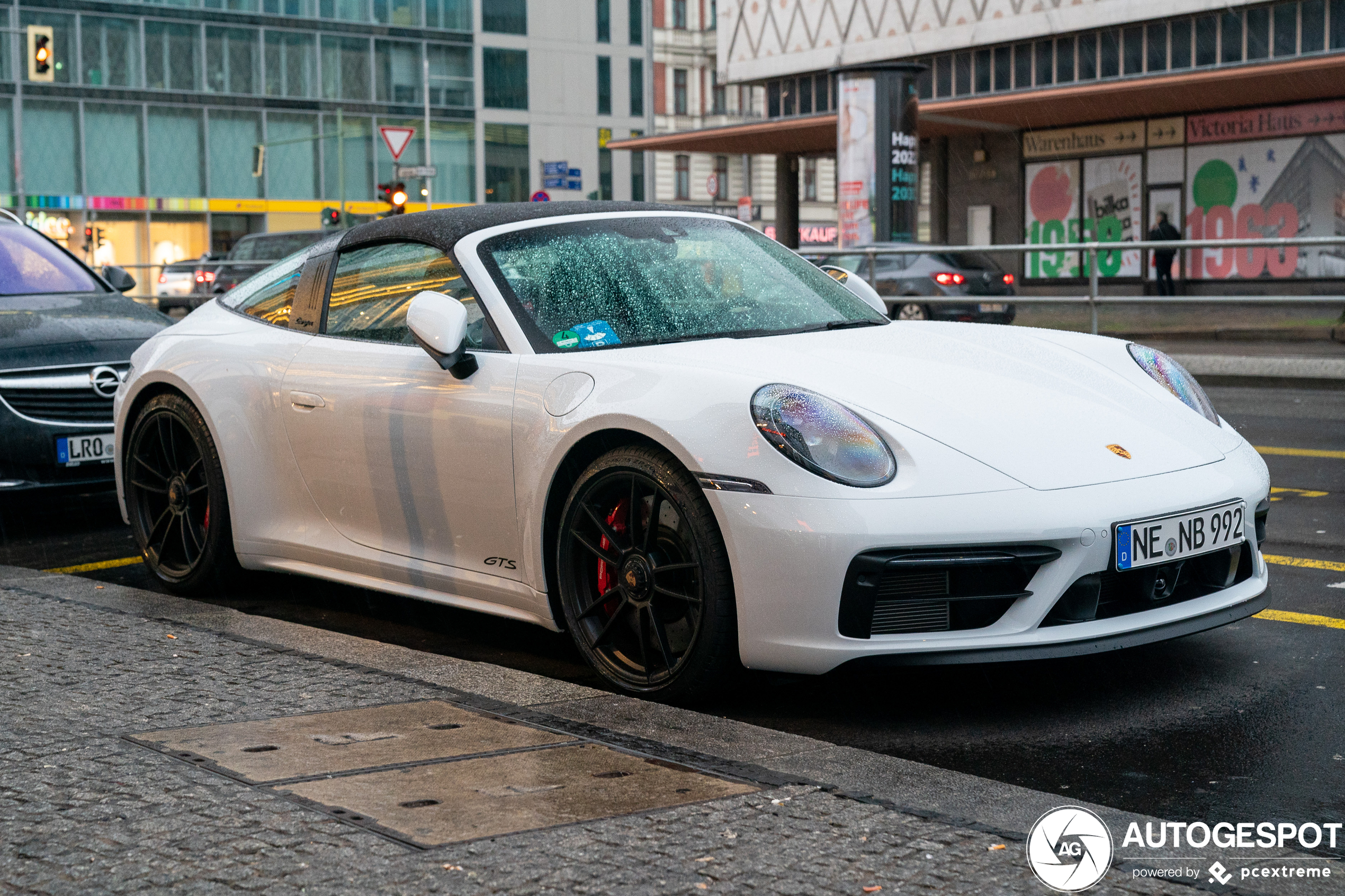 Porsche 992 Targa 4 GTS