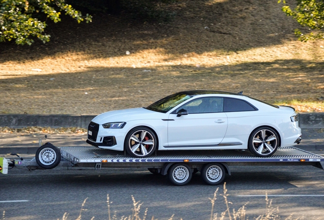 Audi RS5 B9