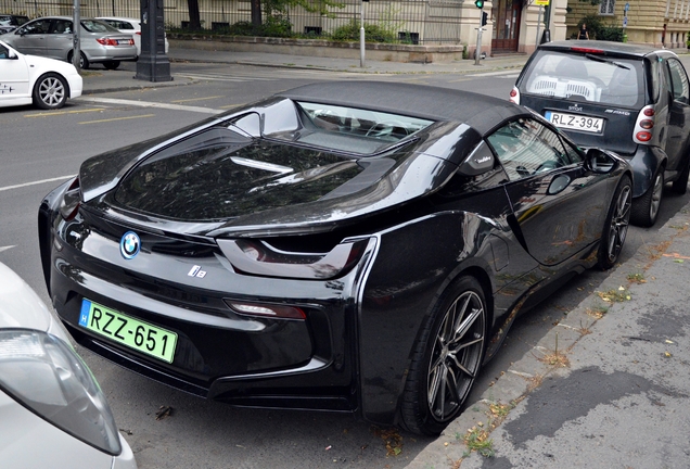 BMW i8 Roadster