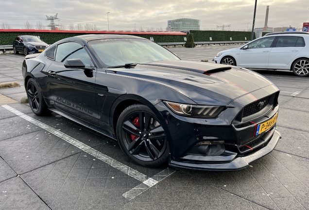 Ford Mustang GT 2015