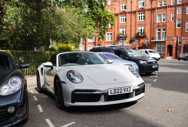 Porsche 992 Turbo S Cabriolet