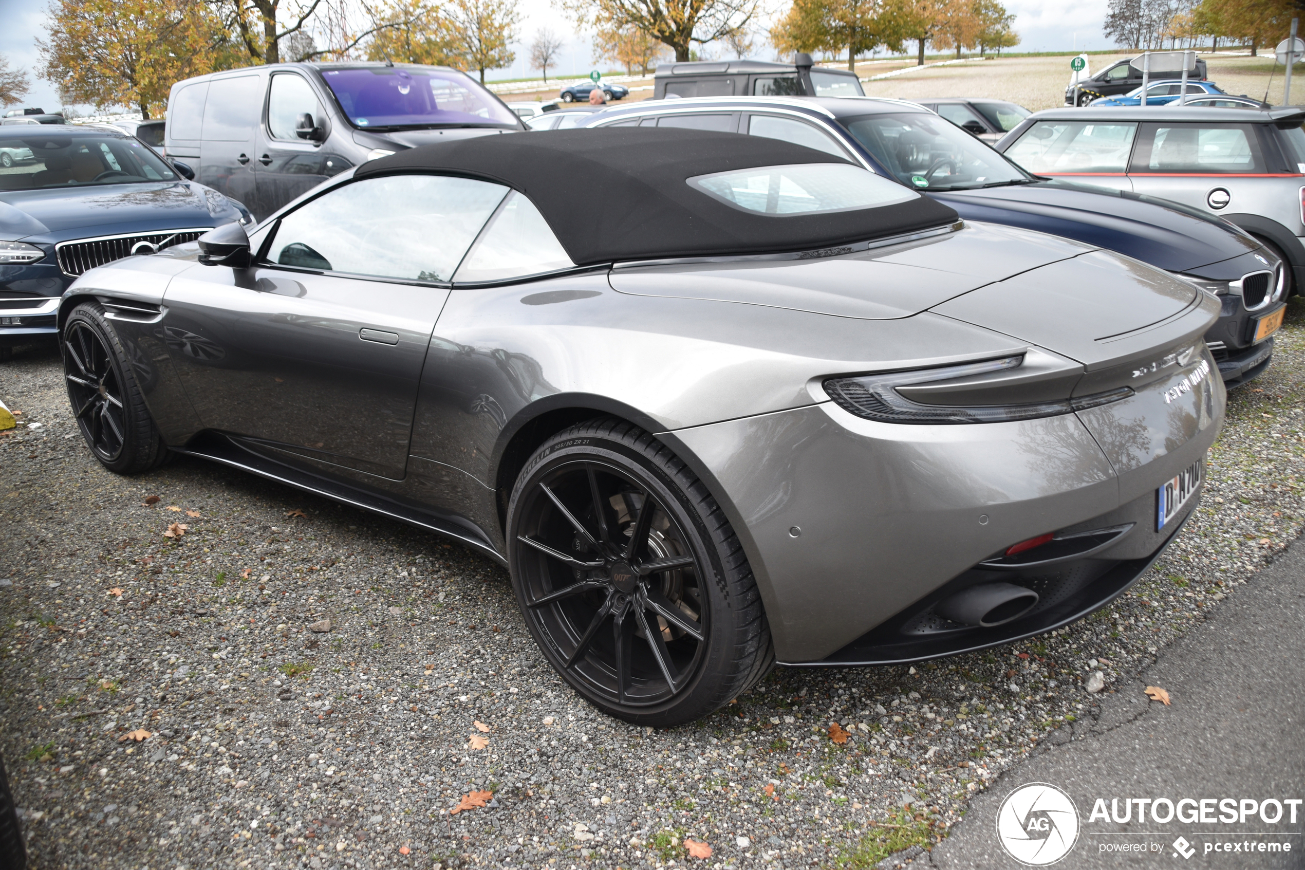 Aston Martin DB11 V8 Volante