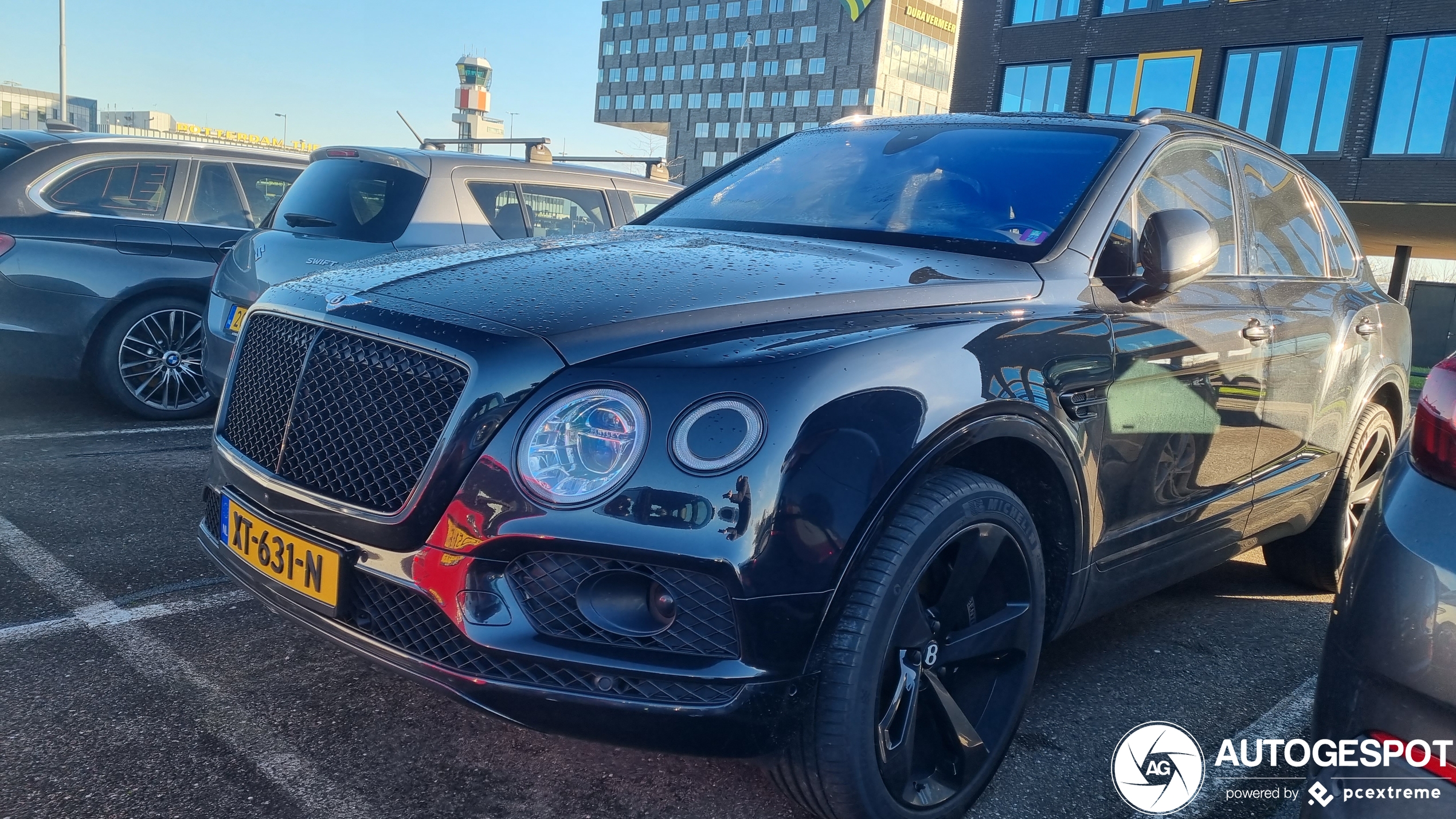 Bentley Bentayga V8