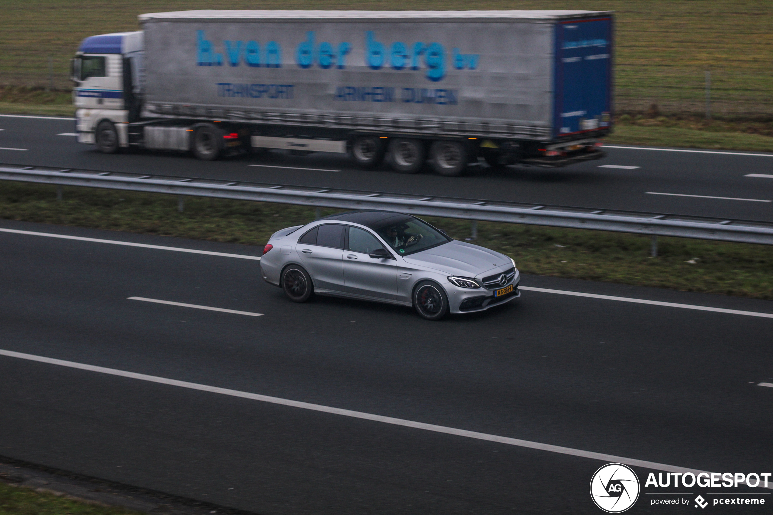 Mercedes-AMG C 63 S W205