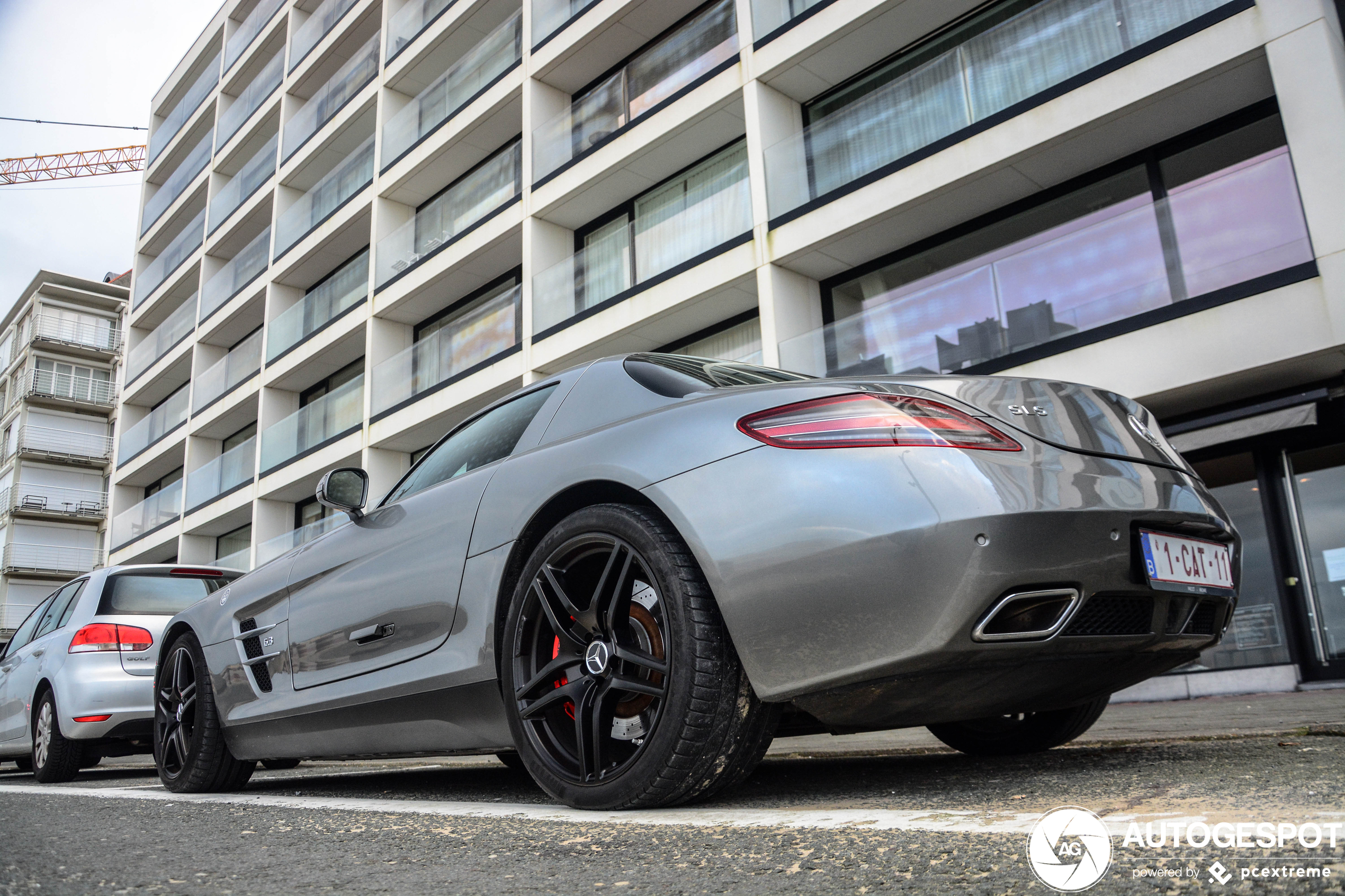 Mercedes-Benz SLS AMG