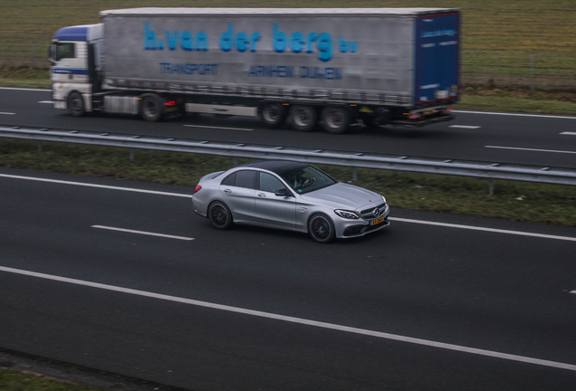 Mercedes-AMG C 63 S W205