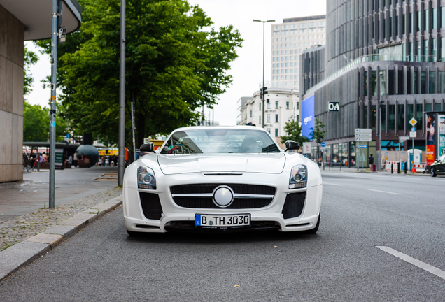 Mercedes-Benz FAB Design SLS AMG Gullstream