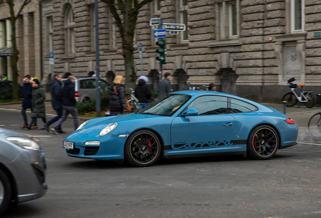 Porsche 997 Carrera 4 GTS