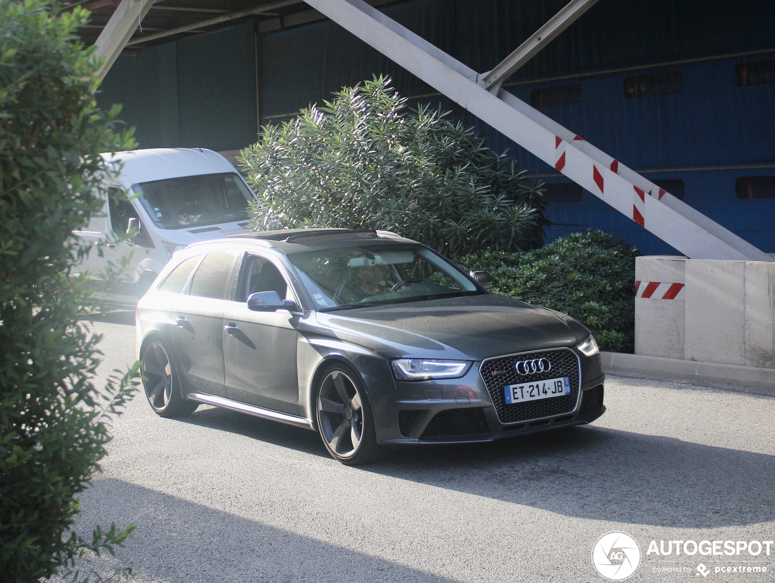 Audi RS4 Avant B8