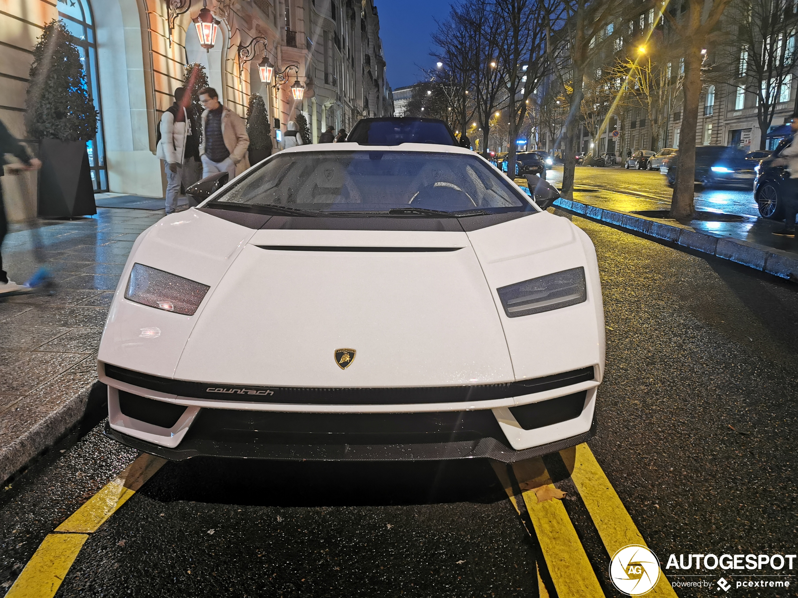 Lamborghini Countach LPI 800-4