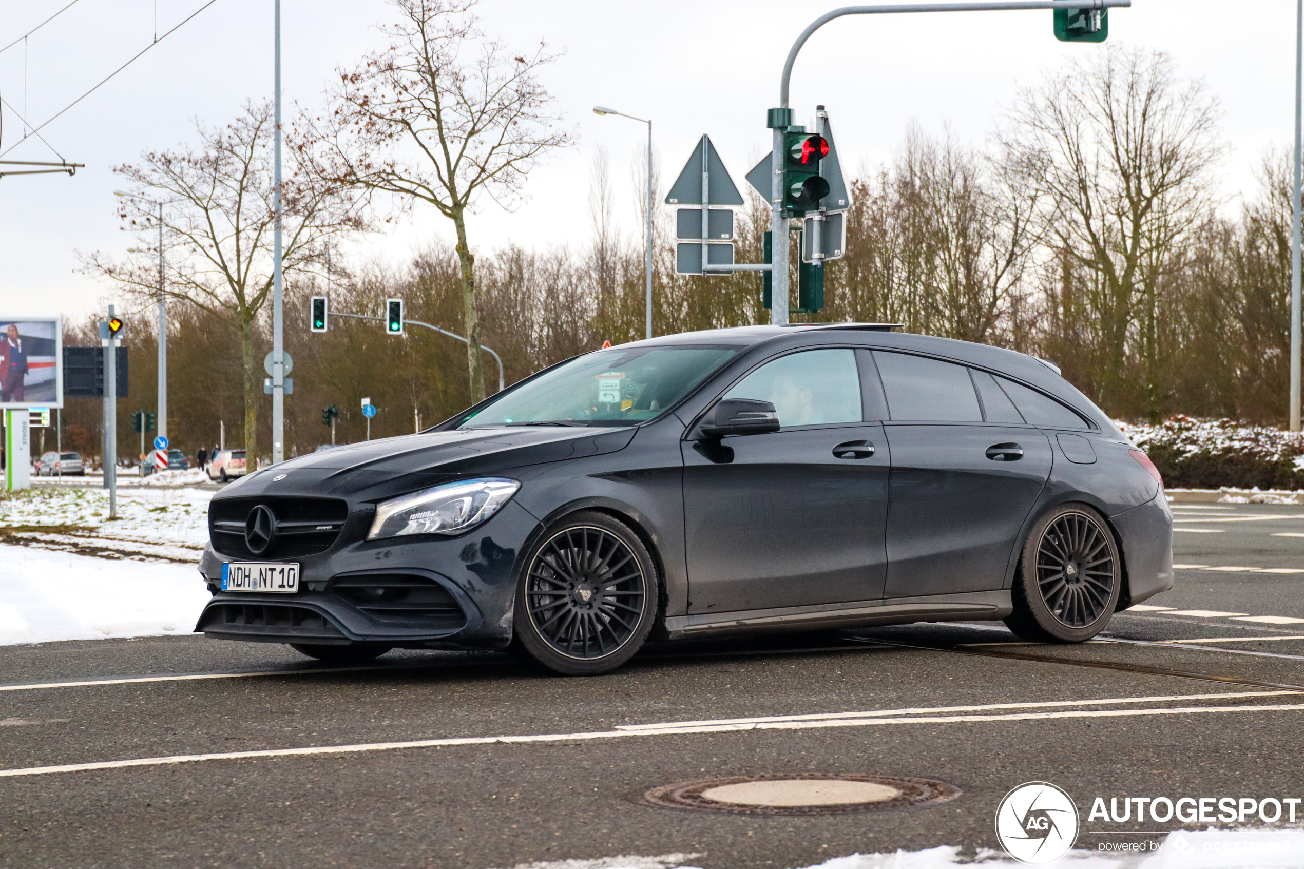 Mercedes-AMG CLA 45 Shooting Brake X117 2017