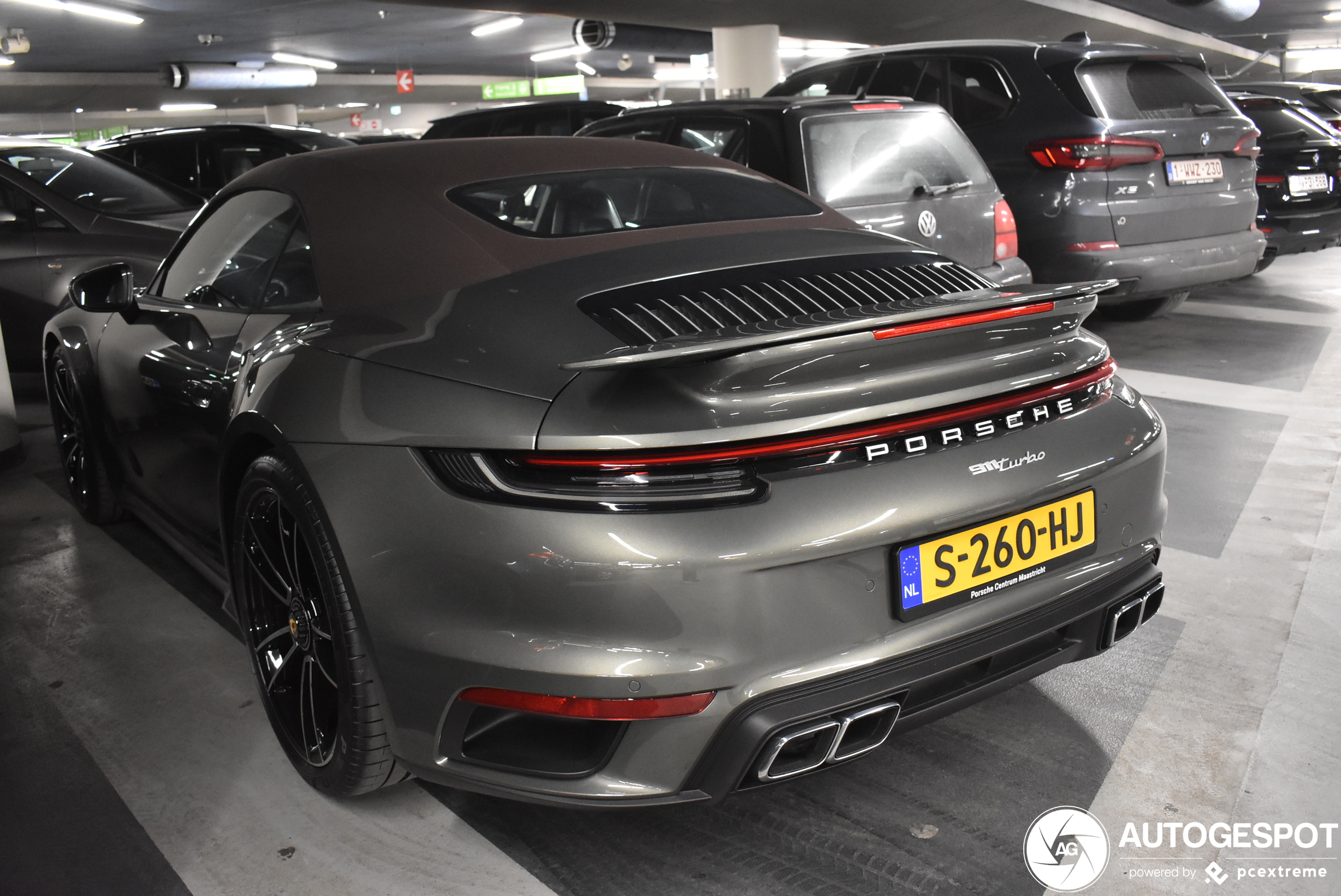 Porsche 992 Turbo Cabriolet