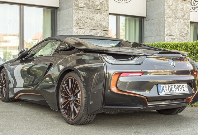 BMW i8 Roadster Ultimate Sophisto Edition