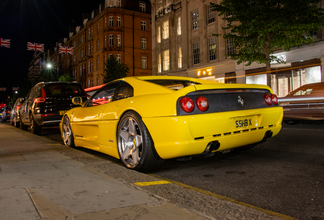 Ferrari F355 Berlinetta